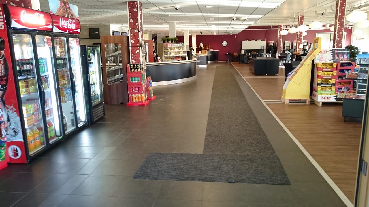 Trestads Restaurang Hotell&Pensionat Vänersborg Екстериор снимка