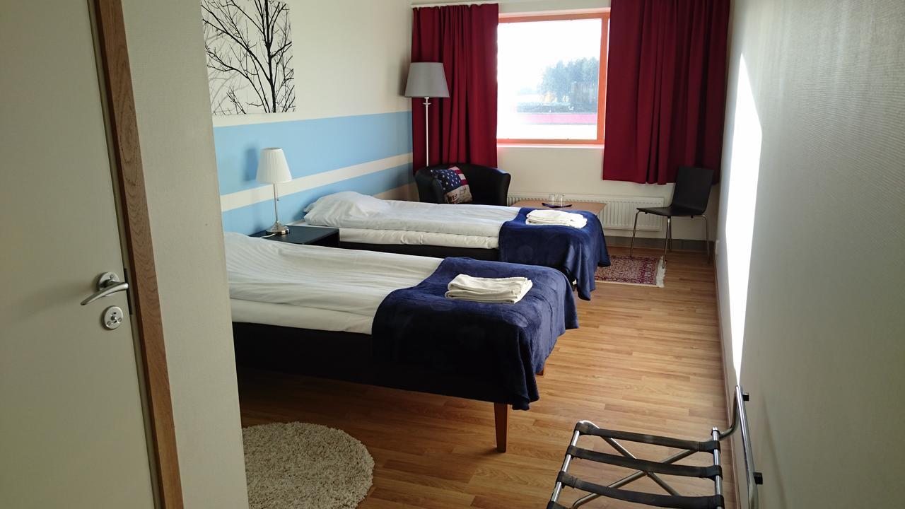 Trestads Restaurang Hotell&Pensionat Vänersborg Екстериор снимка