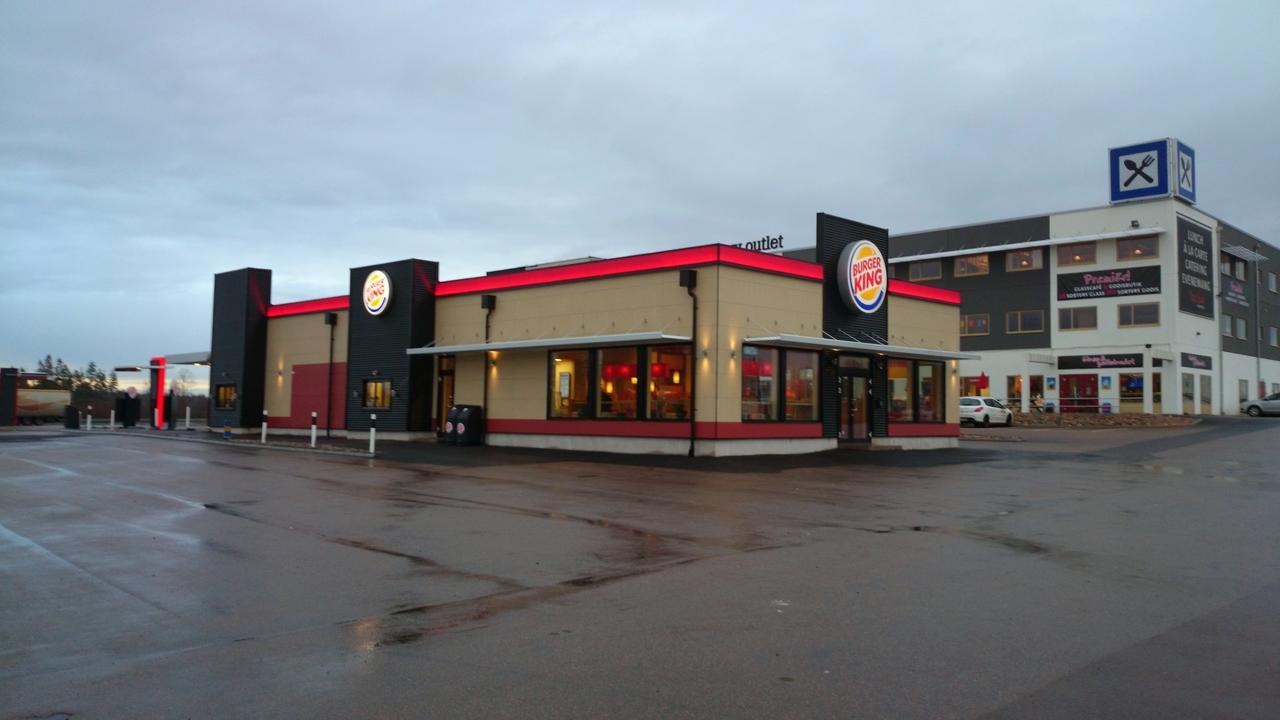 Trestads Restaurang Hotell&Pensionat Vänersborg Екстериор снимка